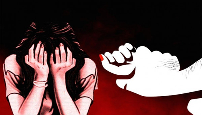 চরফ্যাশনে স্কুলছাত্রীকে ধর্ষণের অভিযোগে গ্রেপ্তার ১
