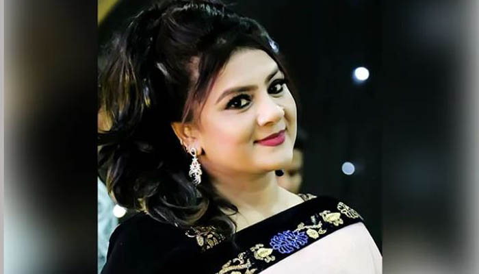 হেলেনা জাহাঙ্গীরের বিরুদ্ধে চাঁদাবাজির অভিযোগে মামলা