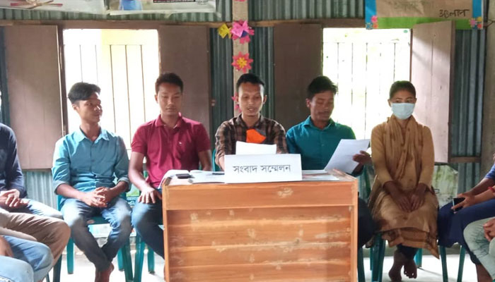 সামাজিক বনায়নের নামে আদিবাসী উচ্ছেদ বন্ধ করতে হবে