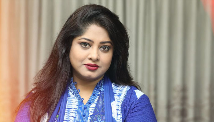 নতুন ছবি নিয়ে আশাবাদী মৌসুমী