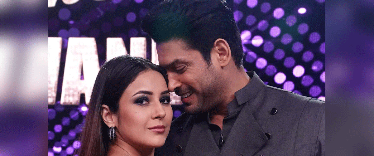 যেমন আছেন সিদ্ধার্থের প্রেমিকা শেহনাজ যেমন আছেন সিদ্ধার্থের প্রেমিকা শেহনাজ