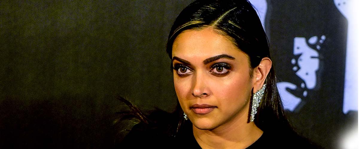 দুটি কিডনিই অকেজো, চিকিৎসায় ১৫ লাখ রুপি দিলেন দীপিকা দুটি কিডনিই অকেজো, চিকিৎসায় ১৫ লাখ রুপি দিলেন দীপিকা