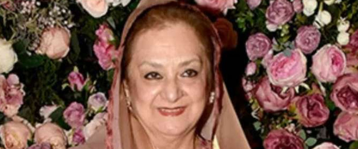 দিলীপ কুমারের স্ত্রী সায়রা বানু হাসপাতালে দিলীপ কুমারের স্ত্রী সায়রা বানু হাসপাতালে