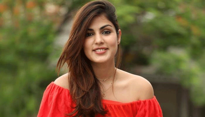 সর্বোচ্চ পারিশ্রমিকে 'বিগ বস' এ প্রস্তাব পেলেন রিয়া