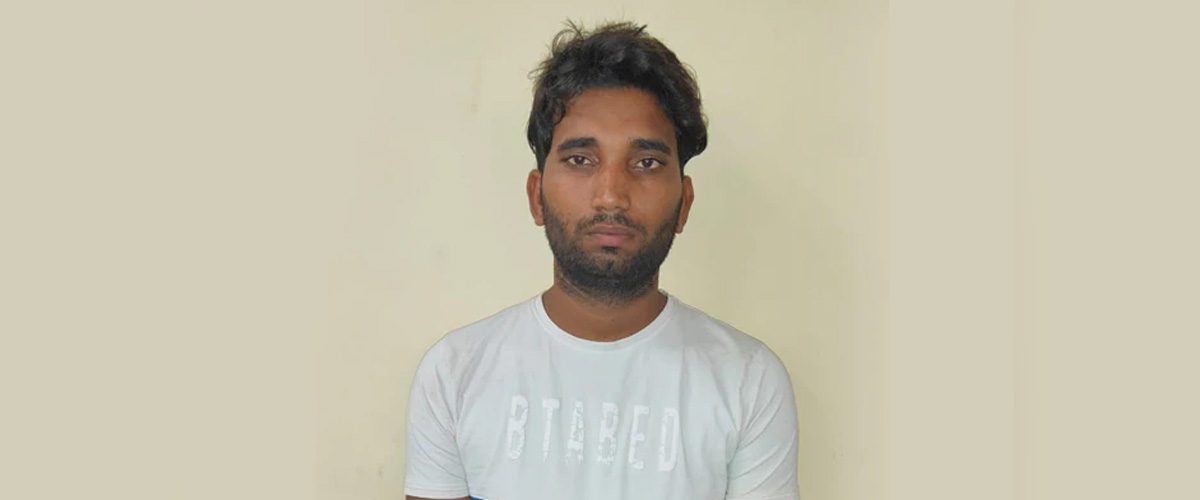 নারী পরিচয়ে ফ্রেন্ড রিকোয়েস্ট, গ্রহণ করলেই ফাঁদে পা নারী পরিচয়ে ফ্রেন্ড রিকোয়েস্ট, গ্রহণ করলেই ফাঁদে পা