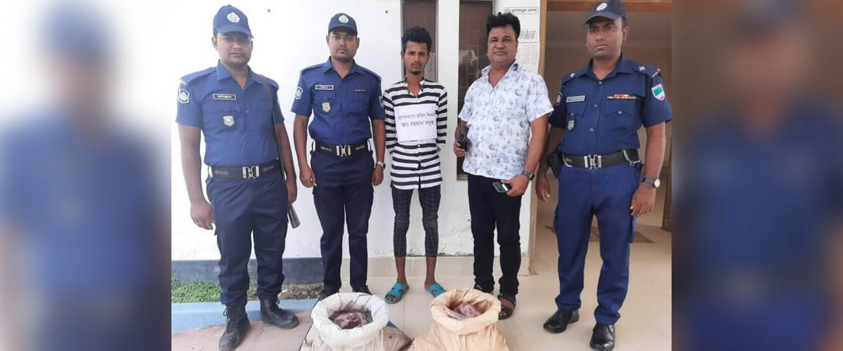 কয়রায় হরিণের ৪২ কেজি মাংসসহ শিকারি আটক কয়রায় হরিণের ৪২ কেজি মাংসসহ শিকারি আটক