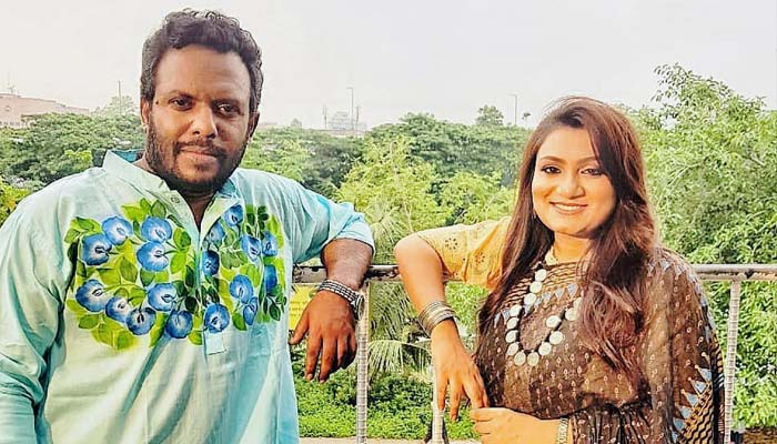 লুৎফর-অবন্তীর কণ্ঠে অসুখী মানুষের গান
