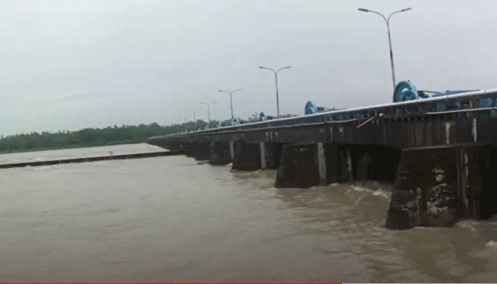 তিস্তার পানি বিপদসীমার উপরে, রেড অ্যালার্ট