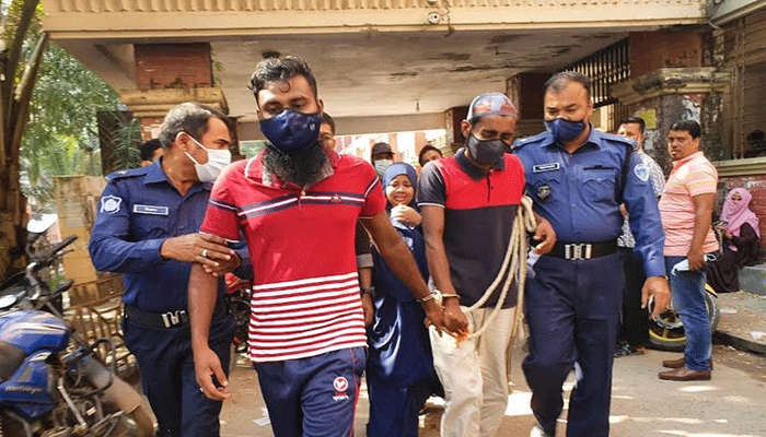 ডাকাতির সময় নারীকে হত্যার দায়ে ৪ জনের যাবজ্জীবন ডাকাতির সময় নারীকে হত্যার দায়ে ৪ জনের যাবজ্জীবন