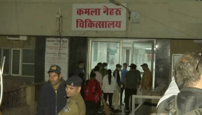 মধ্যপ্রদেশে হাসপাতালে আগুন, চার নবজাতকের মৃত্যু মধ্যপ্রদেশে হাসপাতালে আগুন, চার নবজাতকের মৃত্যু