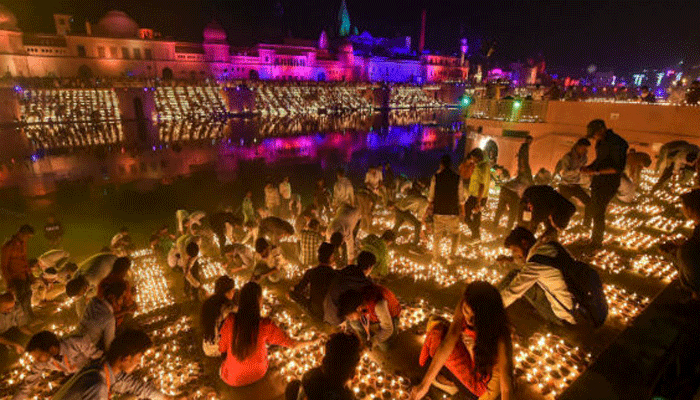৯ লাখ প্রদীপ জ্বালিয়ে বিশ্ব রেকর্ড অযোধ্যায়