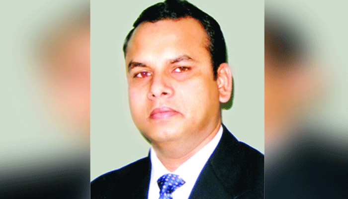 অবৈধভাবে শেয়ার ব্যবসায় আইডিআরএ চেয়ারম্যান