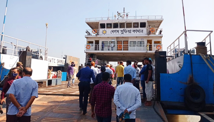২৫ দিন পর শিমুলিয়া-বাংলাবাজারে পরীক্ষামূলক চললো ফেরি