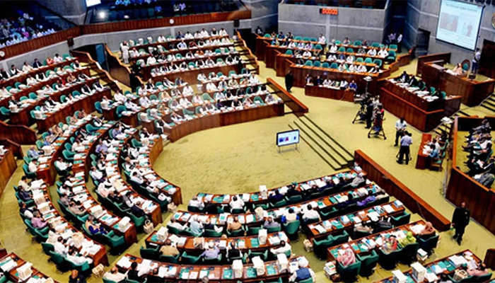 সমুদ্র দূষণে শাস্তি বাড়িয়ে সংসদে বিল পাস
