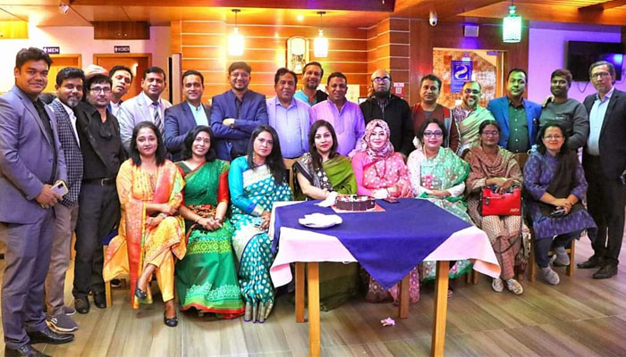 এইচএসসি ১৯৯২ ব্যাচের প্রতিষ্ঠাবার্ষিকী উদযাপন এইচএসসি ১৯৯২ ব্যাচের প্রতিষ্ঠাবার্ষিকী উদযাপন