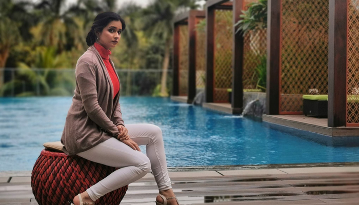 বড় পর্দায় নিজেকে দেখে শুধু স্মৃতি মনে পড়েছে: ঐশী বড় পর্দায় নিজেকে দেখে শুধু স্মৃতি মনে পড়েছে: ঐশী