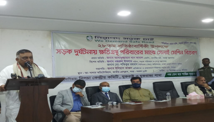সড়ক দুর্ঘটনারোধে ১১১ সুপারিশ বাস্তবায়ন ২-১ বছরে সম্ভব নয়: স্বরাষ্ট্রমন্ত্রী