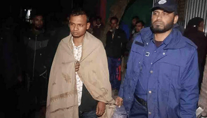 স্ত্রীকে হত্যার অভিযোগে স্বামী গ্রেপ্তার
