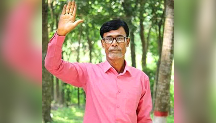 ‘যারা নৌকায় ভোট দেবে না, তাদের মাইর হবে’