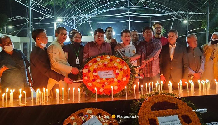 জাতির পিতার প্রতিকৃতিতে বঙ্গবন্ধু পরিষদের শ্রদ্ধা, বিজয় উৎসবের মাসব্যাপী কর্মসূচি ঘোষণা