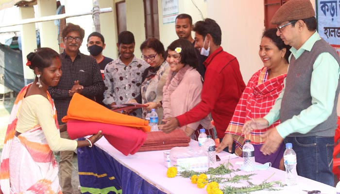 দিনাজপুরে কড়া আদিবাসীর উন্নয়নে ‘কড়া ভাবনা’