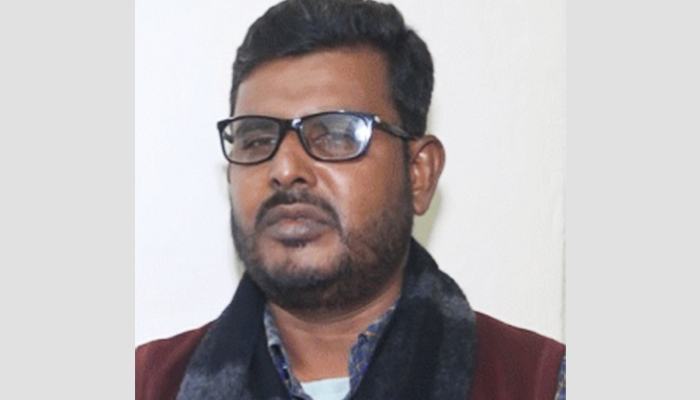 কাটাখালী পৌরসভার মেয়রের দায়িত্বে আনোয়ার সাদাত