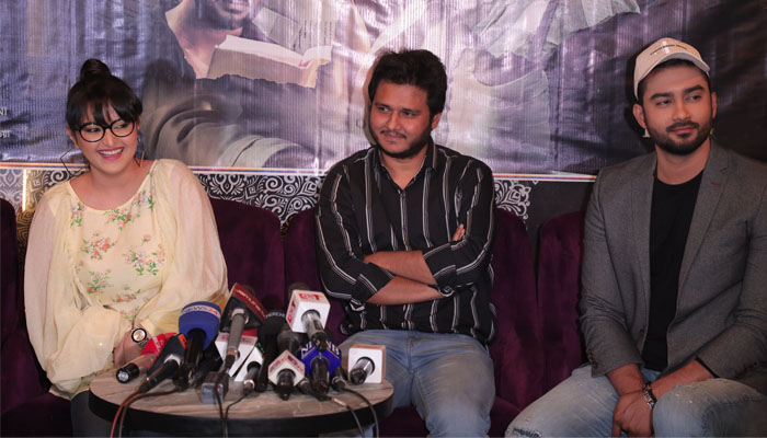 ভক্তদের নতুন বছরের উপহার দিলেন পরীমণি ভক্তদের নতুন বছরের উপহার দিলেন পরীমণি