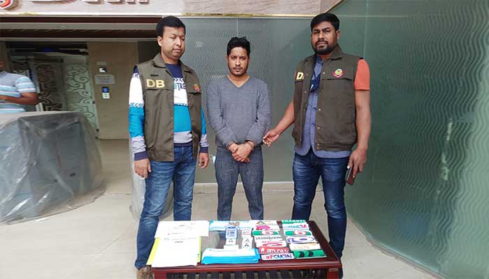 তিনি প্রকৌশলী, তিনিই চিকিৎসক! তিনি প্রকৌশলী, তিনিই চিকিৎসক!