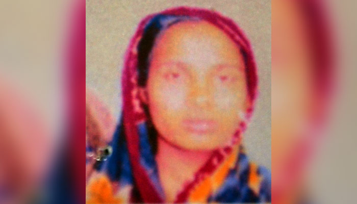 খোকসায় ঘরে গৃহবধূর লাশ ভাশুর আটক