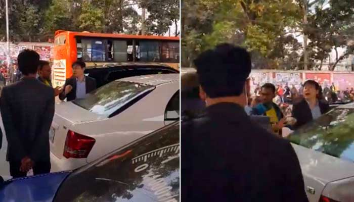 বিদেশি নাগরিকের টাকা ছোড়ার ঘটনায় পুলিশের ২ সদস্য প্রত্যাহার