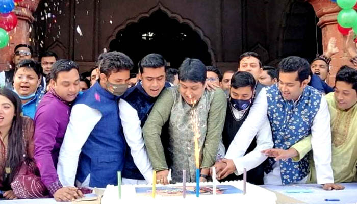 ছাত্রলীগের প্রতিষ্ঠাবার্ষিকী উদযাপিত, শোভাযাত্রায় যানজটে ভোগান্তি