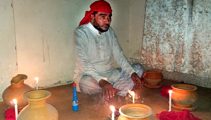 কোটি টাকা হাতিয়ে র‌্যাবের জালে ‘জিনের বাদশা’