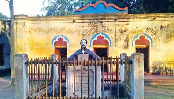 সাগরদাঁড়িতে এবারও হচ্ছে না মধুমেলা