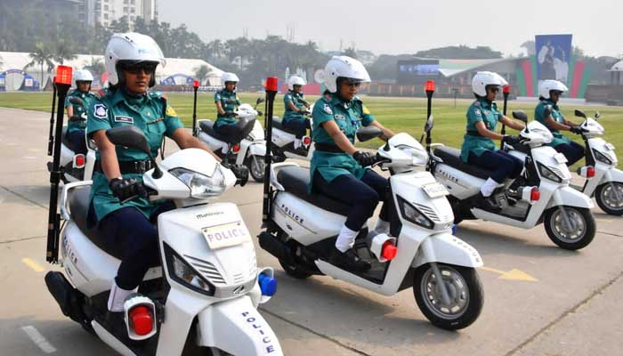 পুলিশ সপ্তাহ শুরু রোববার, প্যারেডে আসছে অভিনবত্ব