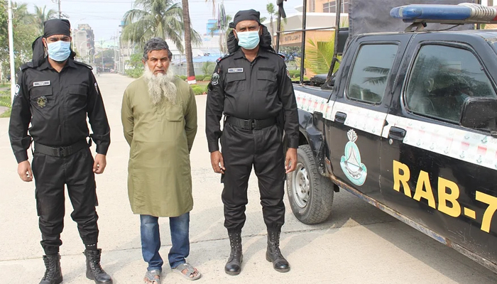 দুই দশক ছদ্মবেশের পর ফাঁসির আসামি ধরা