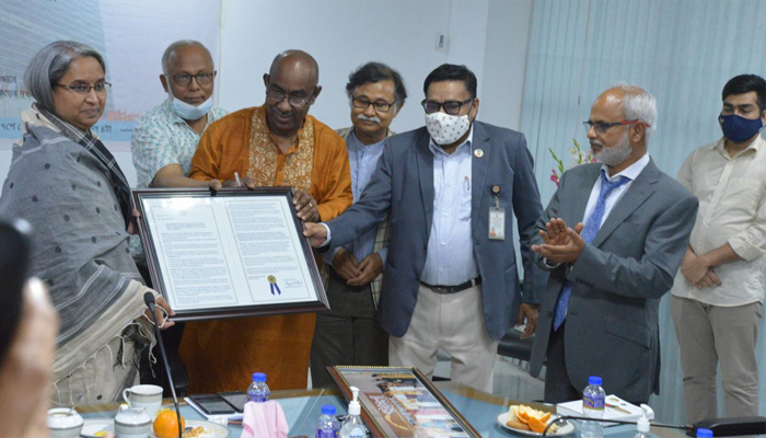 বিশ্বজিত সাহা অসাধ্য সাধন করেছেন: শিক্ষামন্ত্রী