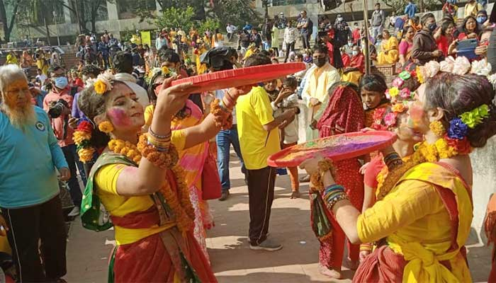প্রেমের বসন্ত বিদ্রোহেরও
