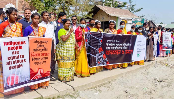 ভাষা ও সংস্কৃতি রক্ষার দাবি সাঁওতালদের