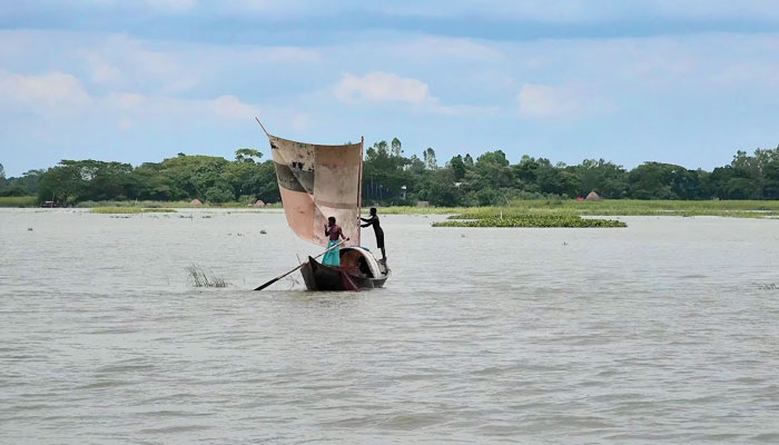 মেঘনা অভয়াশ্রমে মাছ ধরায় নিষেধাজ্ঞা