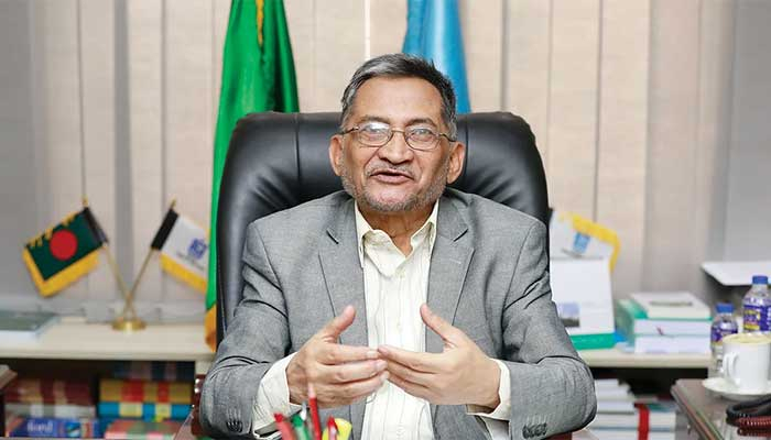 উচ্চ শিক্ষাস্তরে বাংলায় মানসম্মত বইয়ের অভাব রয়েছে: ইউজিসি চেয়ারম্যান