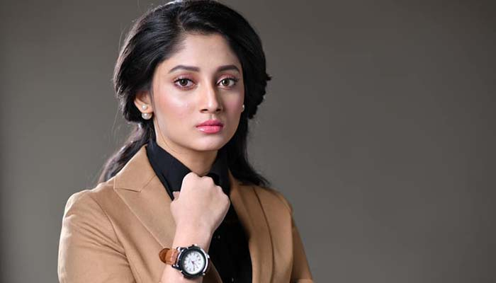 এইচএসসির ফল নিয়ে খুশি-অখুশির মাঝখানে পূজা