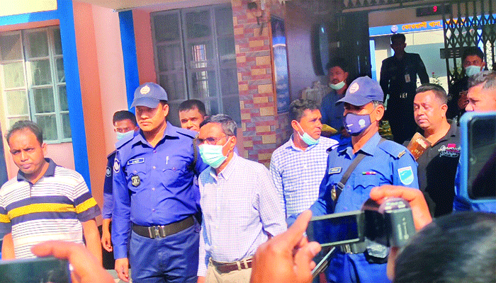 সাবেক মন্ত্রী মোশাররফের ভাই বাবরের বিপুল বিত্ত সাবেক মন্ত্রী মোশাররফের ভাই বাবরের বিপুল বিত্ত