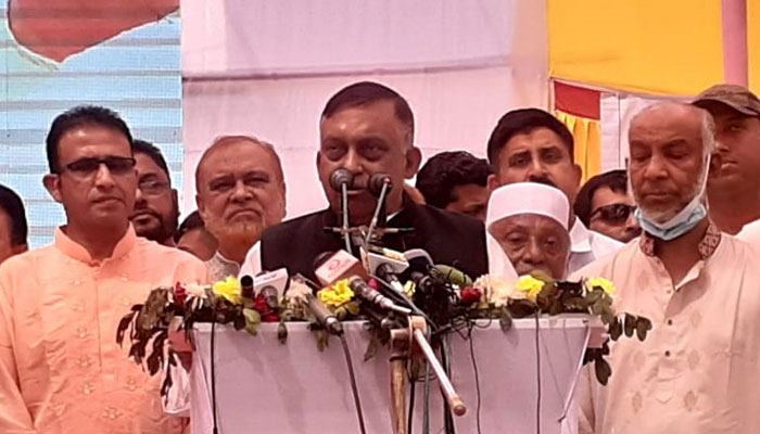 বঙ্গবন্ধুর আদর্শ ধারণ করি বলেই এগিয়ে যাচ্ছি: স্বরাষ্ট্রমন্ত্রী