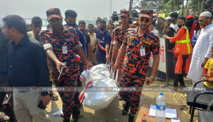 শীতলক্ষ্যায় লঞ্চডুবি: আরও এক মরদেহ উদ্ধার