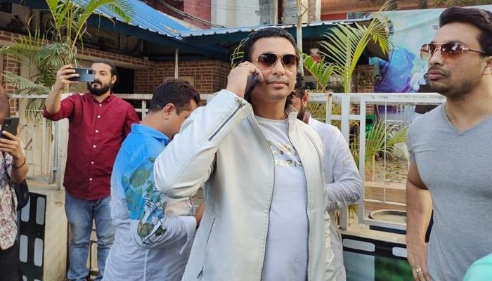 শিল্পী সমিতির অফিসে ঢুকতে পারছেন না জায়েদ খান
