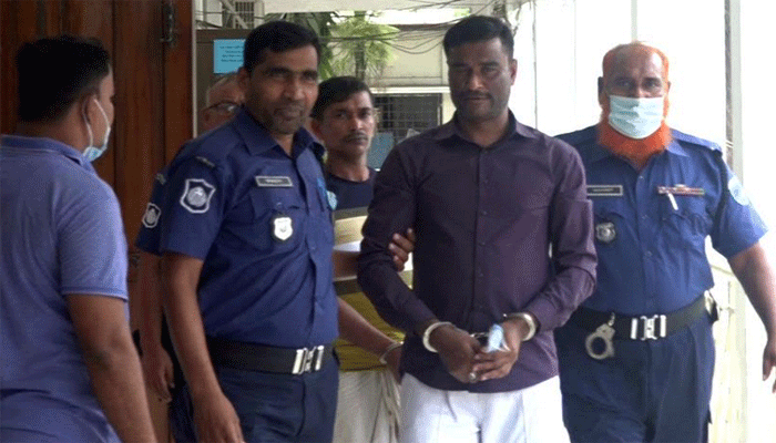 শাশুড়ি ও তিন শিশুকে পুড়িয়ে হত্যার দায়ে একজনকে মৃত্যুদণ্ড শাশুড়ি ও তিন শিশুকে পুড়িয়ে হত্যার দায়ে একজনকে মৃত্যুদণ্ড