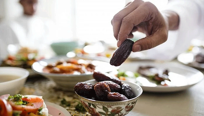 সেহরি-ইফতারে খেতে পারেন যেসব খাবার