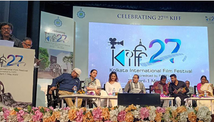 সত্যজিতের ছবি দিয়ে শুরু হবে কলকাতা চলচ্চিত্র উৎসব