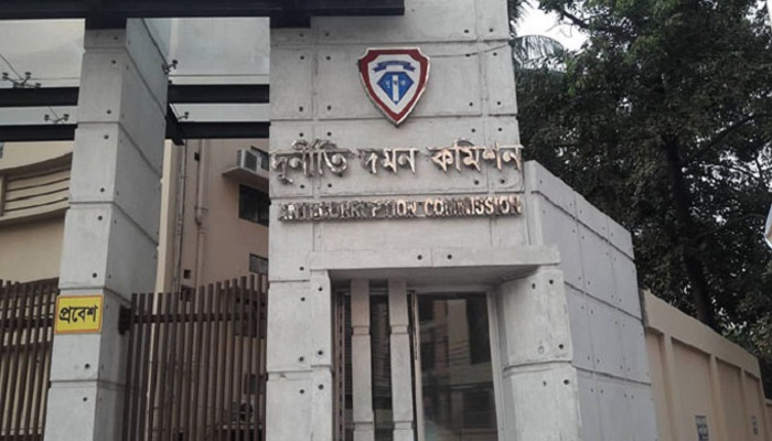 নরসিংদী সাব রেজিস্ট্রারের বিরুদ্ধে অর্থ আত্মসাতের প্রমাণ পেয়েছে দুদক