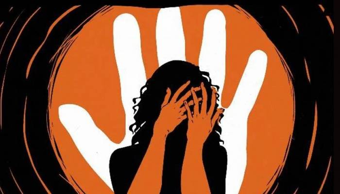 ঘাস কেটে বাড়ি ফেরার পথে সংঘবদ্ধ ধর্ষণের শিকার কিশোরী